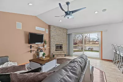 6454 Sunshine Harbour Drive, Winneconne, WI 54986 - Photo 19