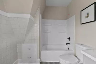 22 E Melvin Avenue, Oshkosh, WI 54901 - Photo 15