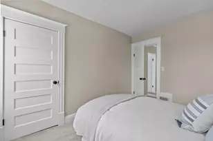 22 E Melvin Ave, Oshkosh, WI 54901 - Photo 19