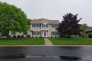 W6074 Strawflower Dr, Appleton, WI 54915 - Photo 3