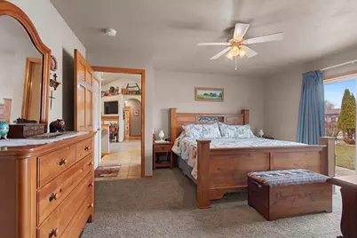 2008 Natures Way, Menasha, WI 54952 - Photo 13