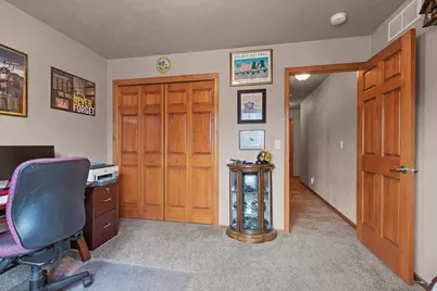 2008 Natures Way, Menasha, WI 54952 - Photo 17