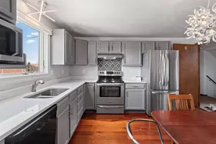 2405 Cedar Ridge Ct, Green Bay, WI 54313 - Photo 17