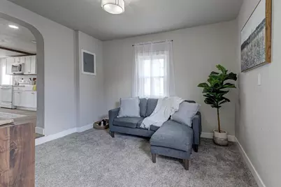 1806 Ashland Street, Oshkosh, WI 54901 - Photo 13