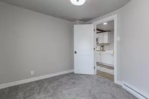 1806 Ashland St, Oshkosh, WI 54901 - Photo 17