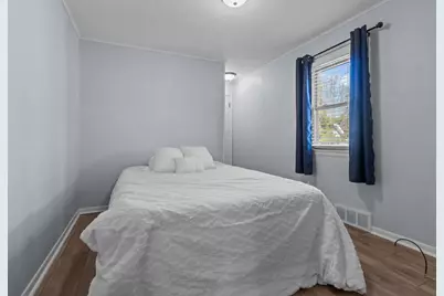 571 Grove Street, Neenah, WI 54956 - Photo 3