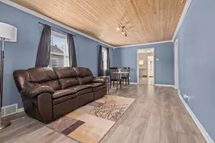 571 Grove St, Neenah, WI 54956 - Photo 17