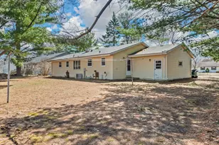 3026 Evergreen Ave, Green Bay, WI 54313 - Photo 5