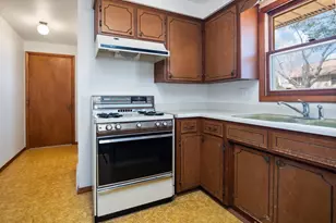 3026 Evergreen Ave, Green Bay, WI 54313 - Photo 15