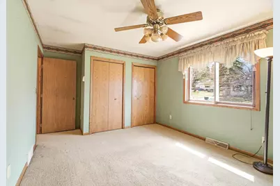 321 Superior Street, Omro, WI 54963 - Photo 11