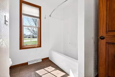 343 Dakota Lee Way, Omro, WI 54963 - Photo 19