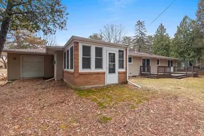 1023 Laverne Drive, Green Bay, WI 54311 - Photo 11