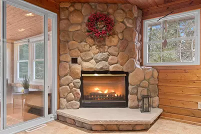 1023 Laverne Drive, Green Bay, WI 54311 - Photo 35