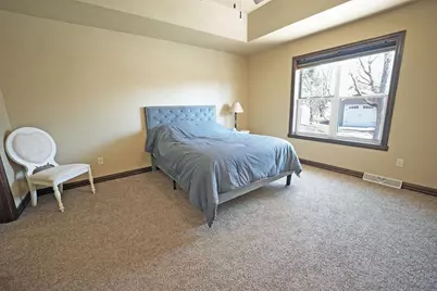 730 Aerostar Lane, Green Bay, WI 54313 - Photo 9