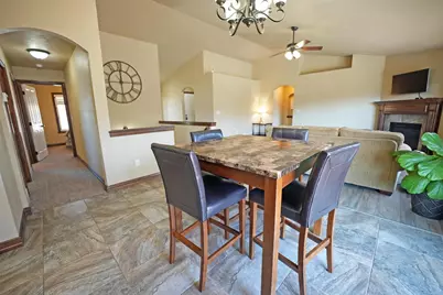 730 Aerostar Lane, Green Bay, WI 54313 - Photo 7