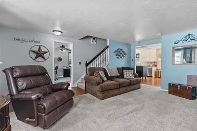 915 Twilight Drive, De Pere, WI 54115 - Photo 3