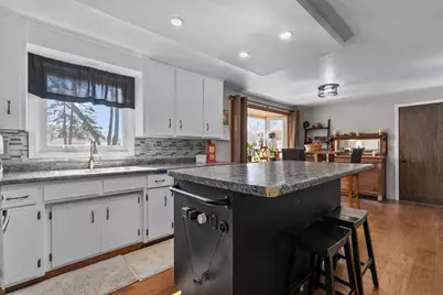 915 Twilight Drive, De Pere, WI 54115 - Photo 9