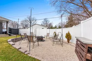 2965 Jauquet Dr, Green Bay, WI 54311 - Photo 43