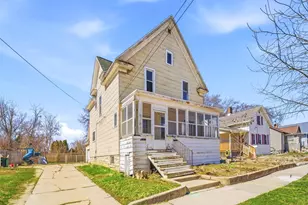 420 Morris St, Fond du Lac, WI 54935 - Photo 1