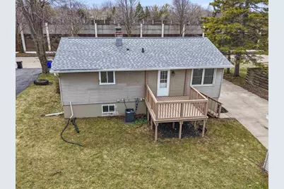 1204 E Park Hills Drive, Appleton, WI 54915 - Photo 39