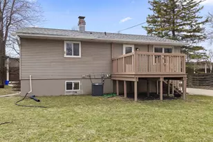 1204 E Park Hills Dr, Appleton, WI 54915 - Photo 47