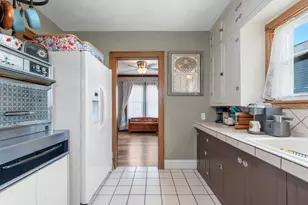 825 1st St, Menasha, WI 54952 - Photo 13