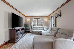 825 1st St, Menasha, WI 54952 - Photo 7