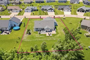 N1002 Alexandra Way, Greenville, WI 54942 - Photo 33