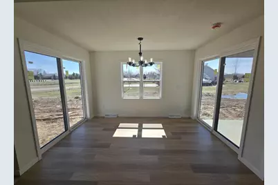 5375 Whitecap Court, Omro, WI 54963 - Photo 9