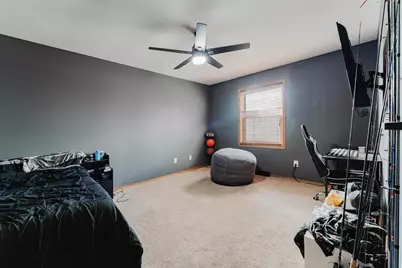 3113 Bellfield Drive, Oshkosh, WI 54904 - Photo 9