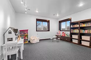 2875 Stone Creek Cir, Suamico, WI 54313 - Photo 59