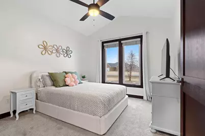 2875 Stone Creek Circle, Suamico, WI 54313 - Photo 37