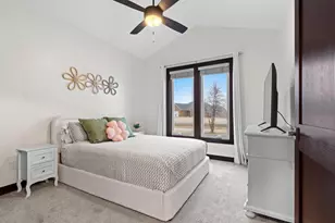 2875 Stone Creek Cir, Suamico, WI 54313 - Photo 37