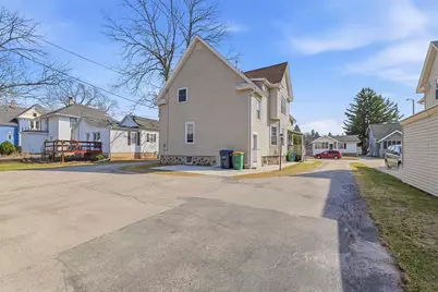 83 E 9th Street, Fond du Lac, WI 54935 - Photo 33