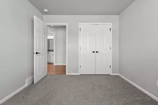 1221 Velsen Rd, Green Bay, WI 54313 - Photo 27