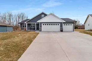 1221 Velsen Rd, Green Bay, WI 54313 - Photo 47