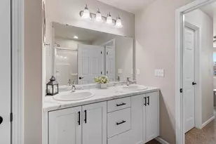 1221 Velsen Rd, Green Bay, WI 54313 - Photo 25