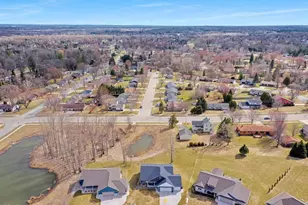 1221 Velsen Rd, Green Bay, WI 54313 - Photo 39