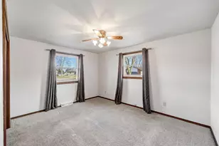 2121 Rose Frances Ct, Green Bay, WI 54311 - Photo 15