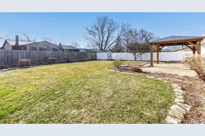 2121 Rose Frances Court, Green Bay, WI 54311 - Photo 25