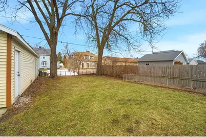 348 Broad Street, Menasha, WI 54952 - Photo 39