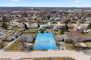 1146 Redwood Ln, Menasha, WI 54952 - Photo 53