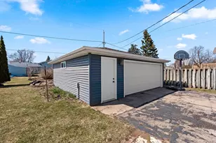 1146 Redwood Ln, Menasha, WI 54952 - Photo 37