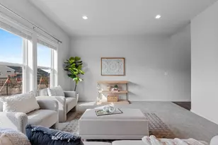 4601 N Cherryvale Ave, Appleton, WI 54913 - Photo 9