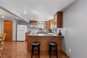 7838 N Brown County Line Rd, Pulaski, WI 54162 - Photo 15