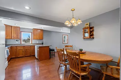 7838 N Brown County Line Road, Pulaski, WI 54162 - Photo 9