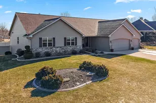 1979 Kettle Creek Dr, De Pere, WI 54115 - Photo 65