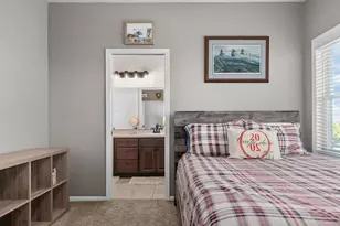 3366 Harbor Bay Rd, Oshkosh, WI 54901 - Photo 35