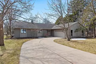 2763 S Memorial Dr, Green Bay, WI 54313 - Photo 1