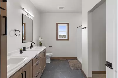 8347 Marlo Avenue, Neenah, WI 54956 - Photo 15